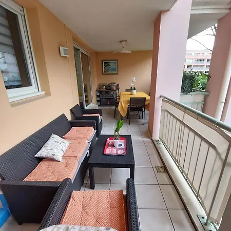 T3 Climatise Avec Terrasse, Piscine, Parking Securise Apartment Fréjus